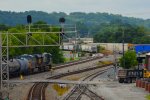 Preparing to Meet an NS Mty Rack Train